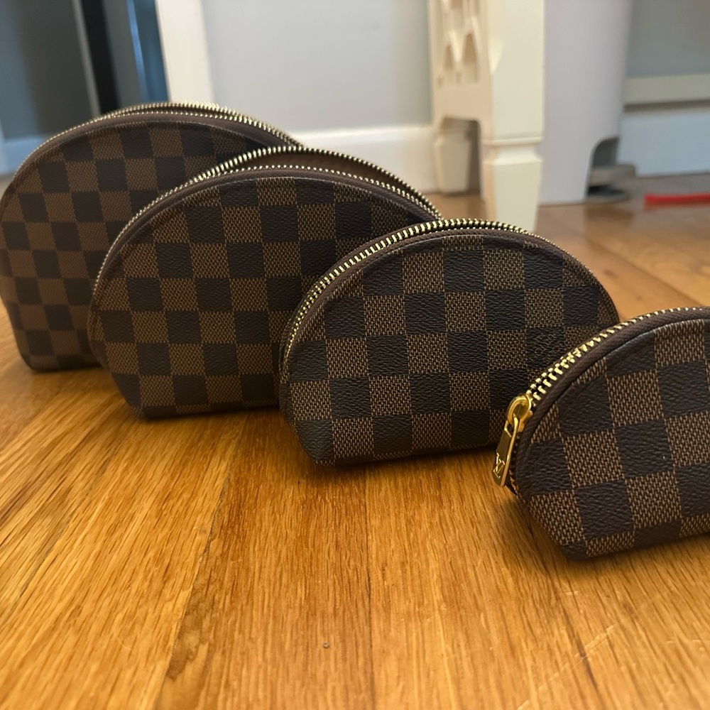 4 Piece Louis Vuitton Brown Checkered Bags